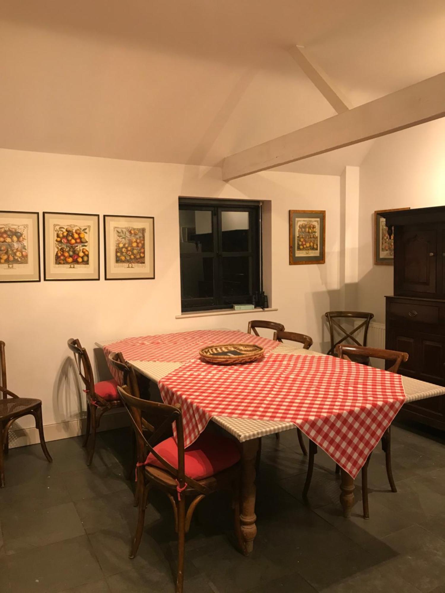 Court Farm *
