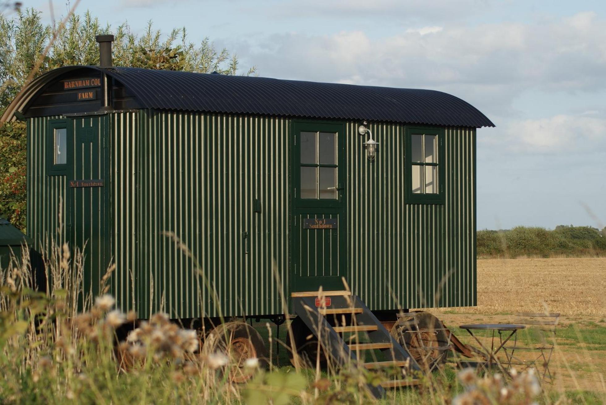 Court Farm *
